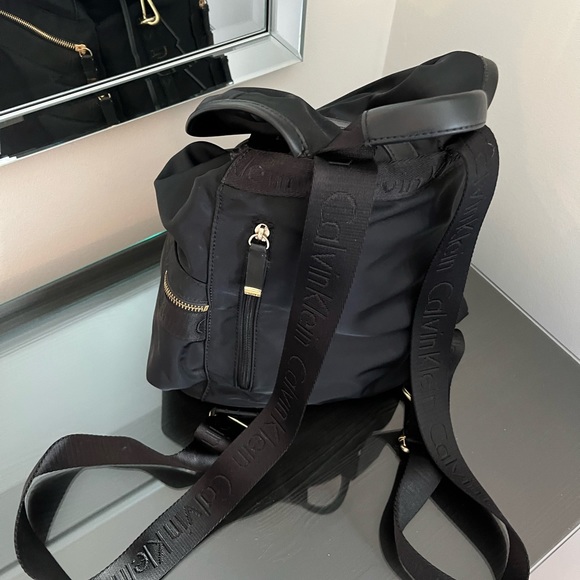 calvin klein backpack - Picture 11 of 11
